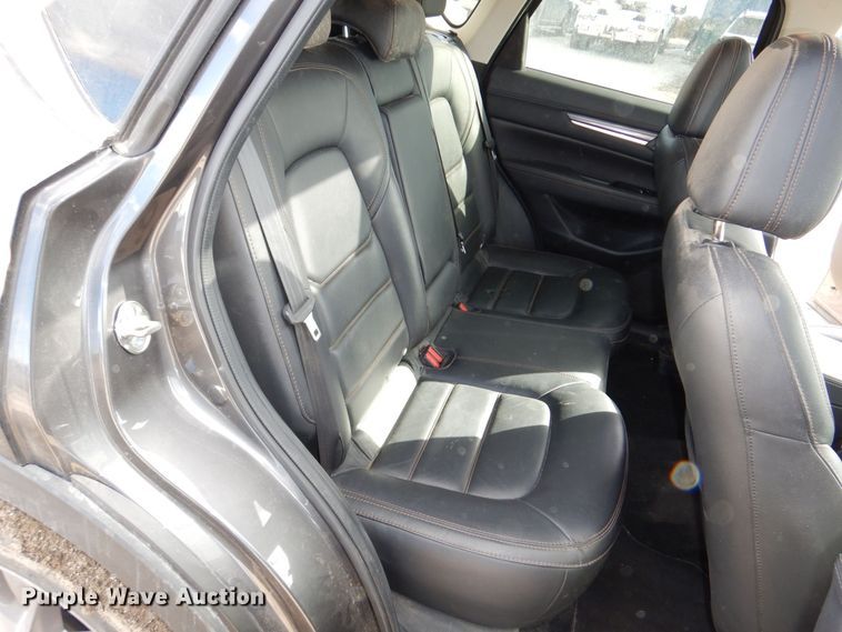 image for item LY9995 2019 Mazda CX-5  SUV