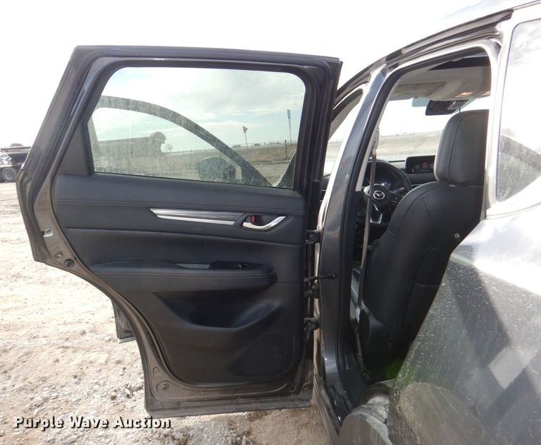 image for item LY9995 2019 Mazda CX-5  SUV