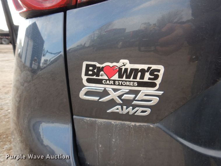 image for item LY9995 2019 Mazda CX-5  SUV