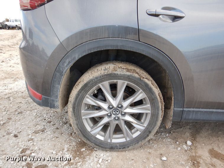 image for item LY9995 2019 Mazda CX-5  SUV