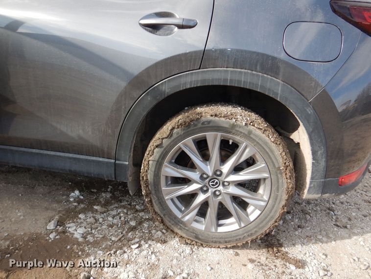 image for item LY9995 2019 Mazda CX-5  SUV