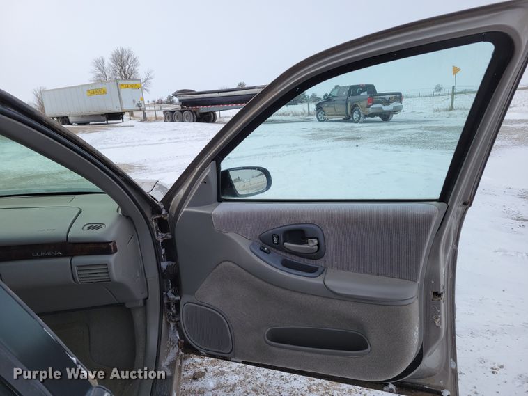 image for item LY9997 1998 Chevrolet Lumina