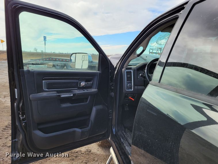 image for item LY9998 2015 Dodge Ram 1500 Limited  pickup truck