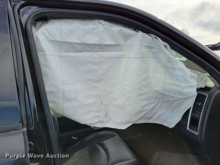 image for item LY9998 2015 Dodge Ram 1500 Limited  pickup truck