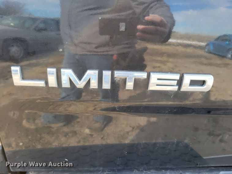 image for item LY9998 2015 Dodge Ram 1500 Limited  pickup truck