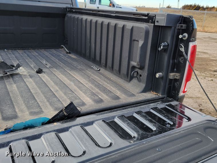 image for item LY9998 2015 Dodge Ram 1500 Limited  pickup truck