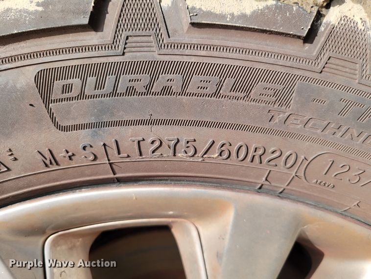 image for item LY9998 2015 Dodge Ram 1500 Limited  pickup truck