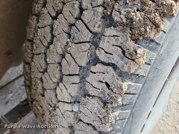 image for item LY9999 1995 Dodge Dakota  pickup truck