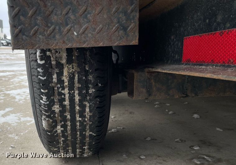 image for item MA9889 2017 Custom Heavy Haul 3.5T132TBW  tilt deck equipment trailer