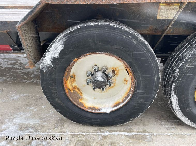 image for item MA9893 2017 Custom Heavy Haul 10T162FCBW  tilt deck equipment trailer