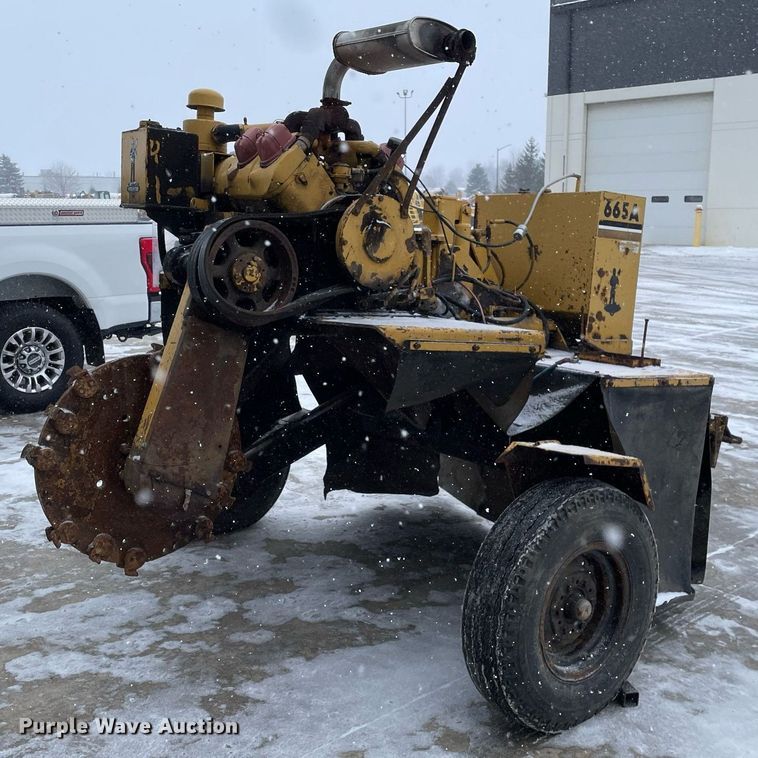 image for item MA9894 1998 Vermeer 665A  stump grinder