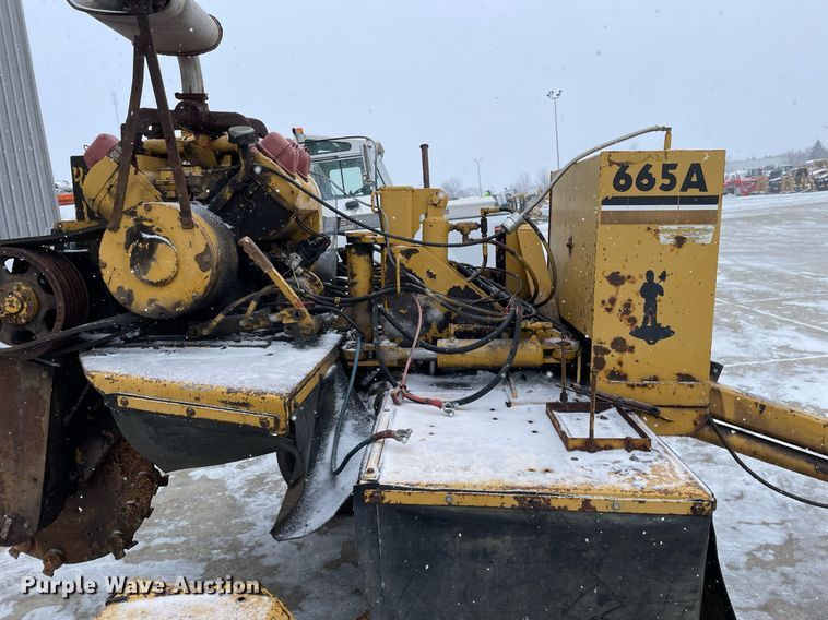 image for item MA9894 1998 Vermeer 665A  stump grinder