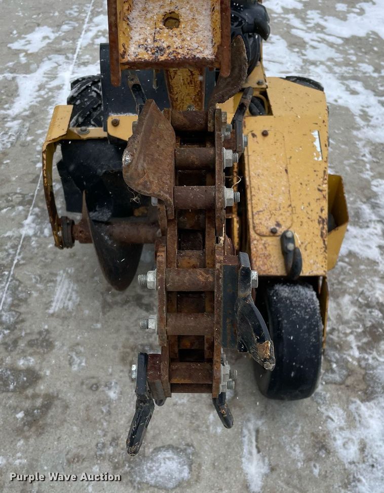 image for item MA9895 2012 Vermeer RTX100  trencher