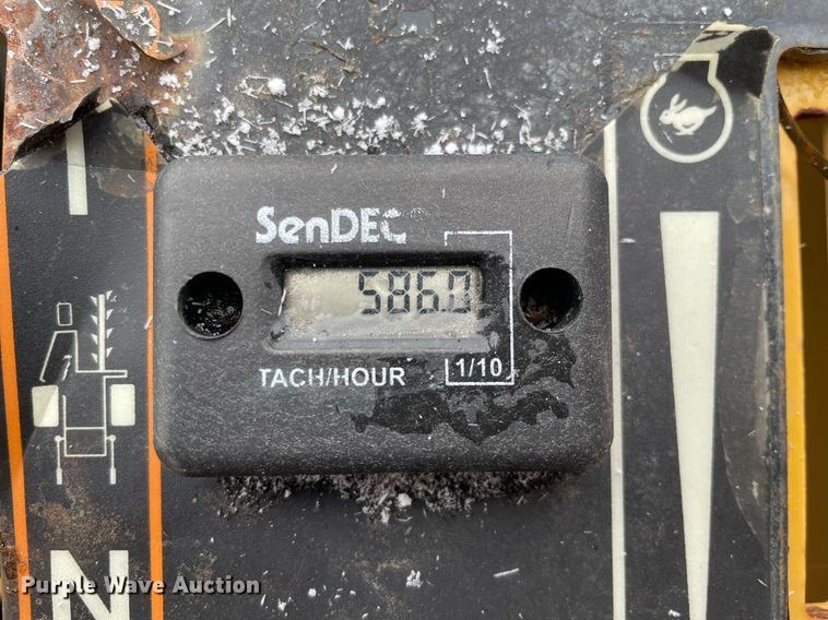 image for item MA9895 2012 Vermeer RTX100  trencher