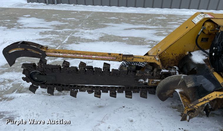 image for item MA9896 1994 Vermeer V1850  trencher