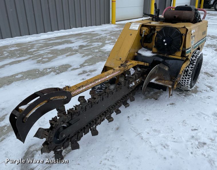 image for item MA9896 1994 Vermeer V1850  trencher