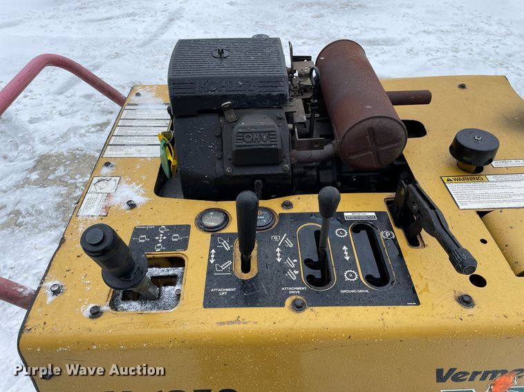 image for item MA9896 1994 Vermeer V1850  trencher