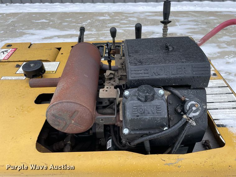 image for item MA9896 1994 Vermeer V1850  trencher