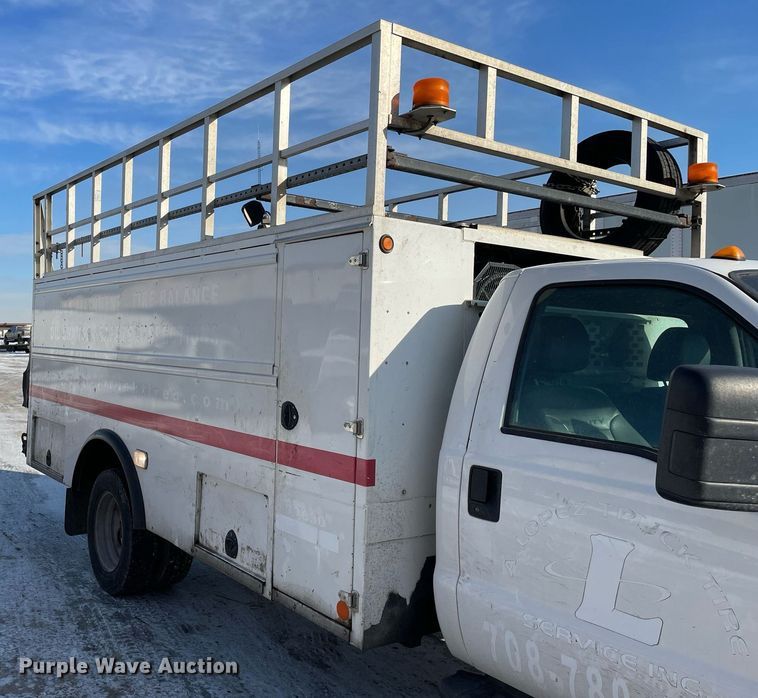 image for item MA9897 2013 Ford F550 Super Duty XL  utility / service truck