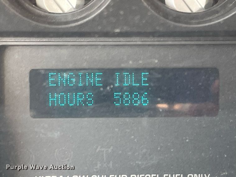 image for item MA9897 2013 Ford F550 Super Duty XL  utility / service truck