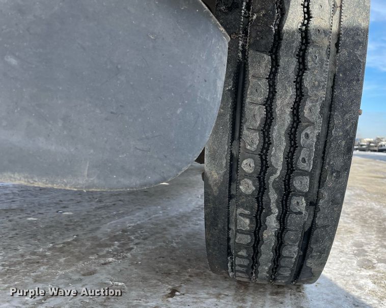 image for item MA9897 2013 Ford F550 Super Duty XL  utility / service truck