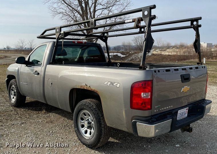 image for item MA9904 2012  Chevrolet Silverado 1500  pickup truck