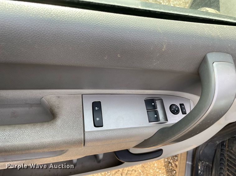 image for item MA9904 2012  Chevrolet Silverado 1500  pickup truck