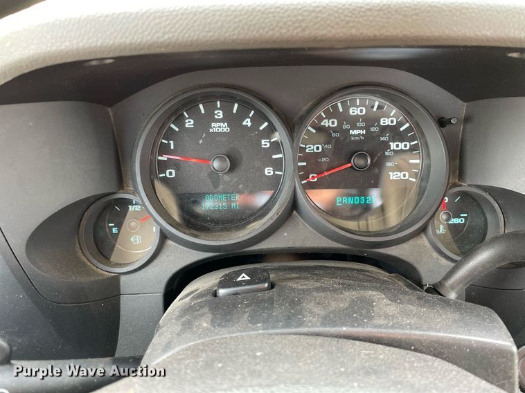 image for item MA9904 2012  Chevrolet Silverado 1500  pickup truck