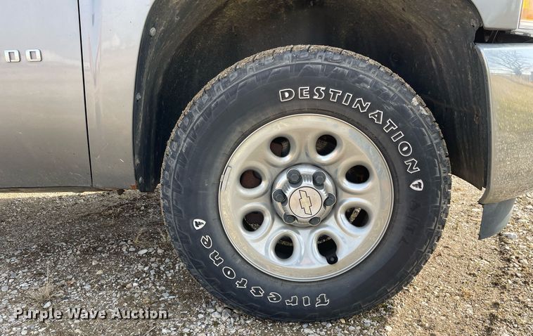 image for item MA9904 2012  Chevrolet Silverado 1500  pickup truck