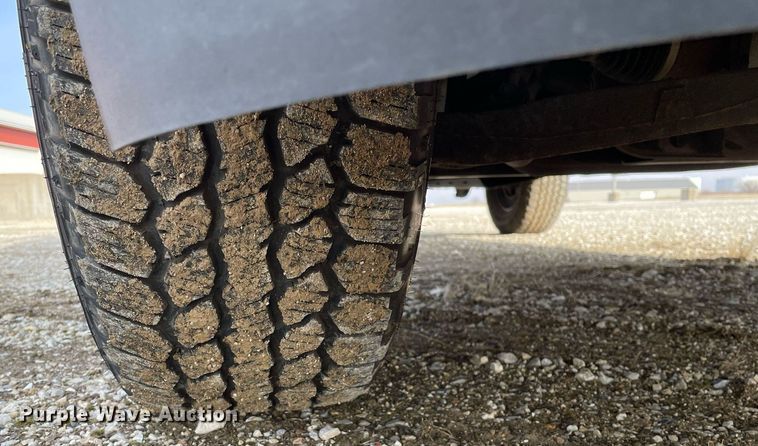 image for item MA9904 2012  Chevrolet Silverado 1500  pickup truck