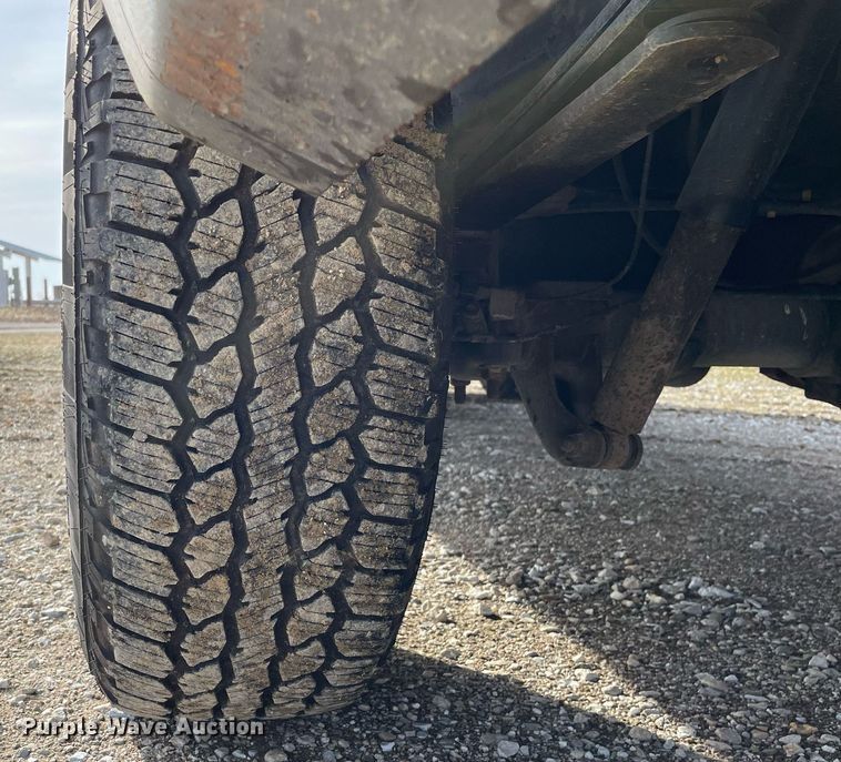 image for item MA9904 2012  Chevrolet Silverado 1500  pickup truck