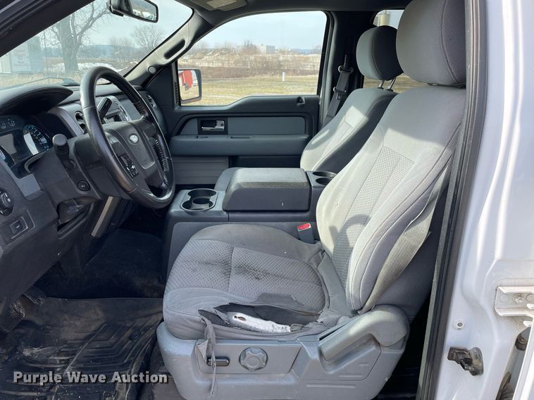 image for item MA9905 2014 Ford F150 XLT  SuperCrew pickup truck