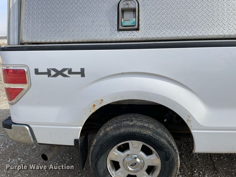 image for item MA9905 2014 Ford F150 XLT  SuperCrew pickup truck