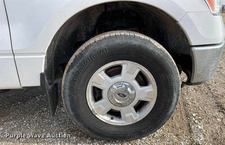 image for item MA9905 2014 Ford F150 XLT  SuperCrew pickup truck