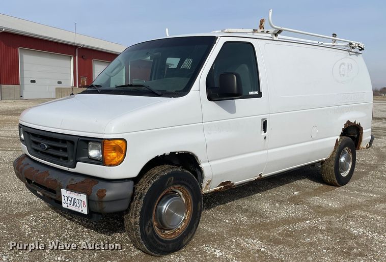 image for item MA9906 2006 Ford E350 Super Duty  van