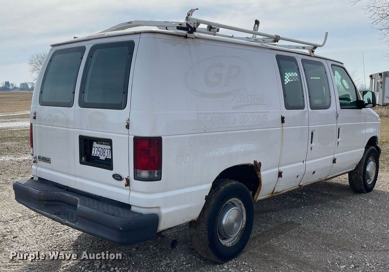 image for item MA9906 2006 Ford E350 Super Duty  van