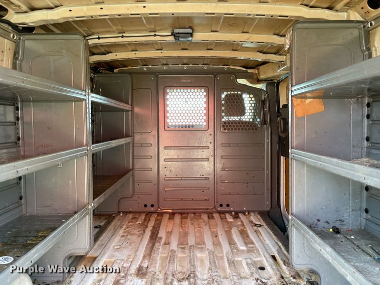 image for item MA9908 2013 Nissan NV3500HD  van