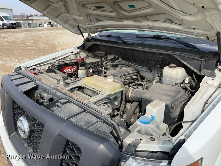 image for item MA9908 2013 Nissan NV3500HD  van