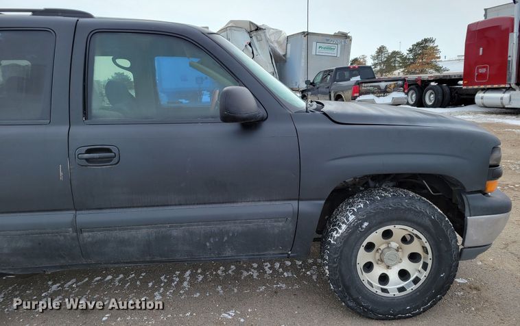 image for item MC9540 2001 Chevrolet Tahoe  SUV