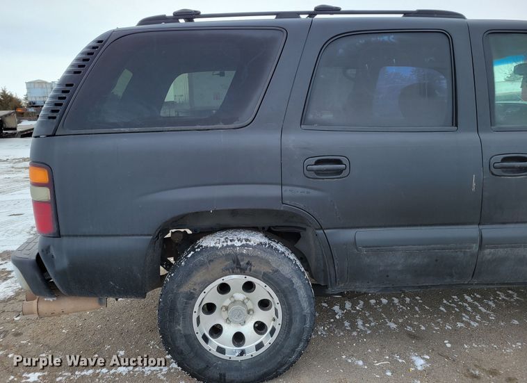 image for item MC9540 2001 Chevrolet Tahoe  SUV