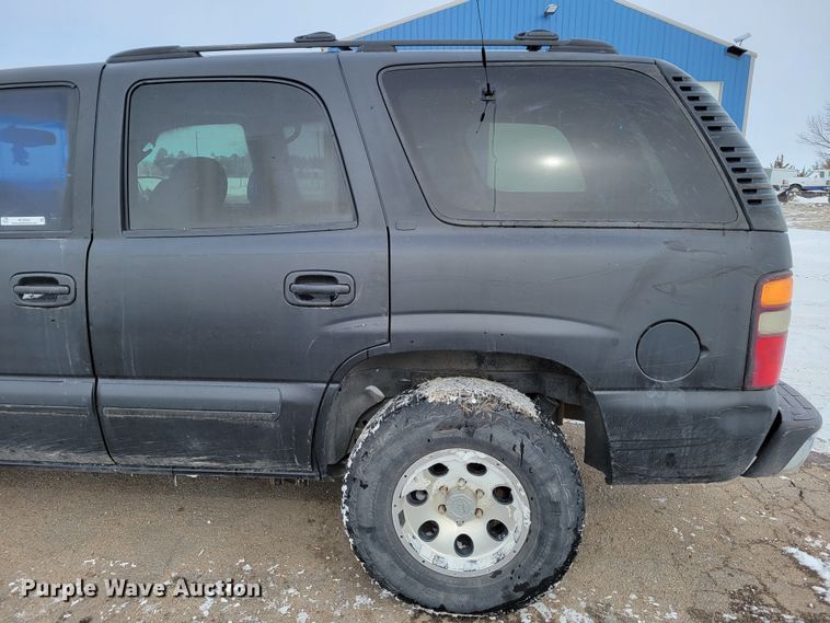 image for item MC9540 2001 Chevrolet Tahoe  SUV