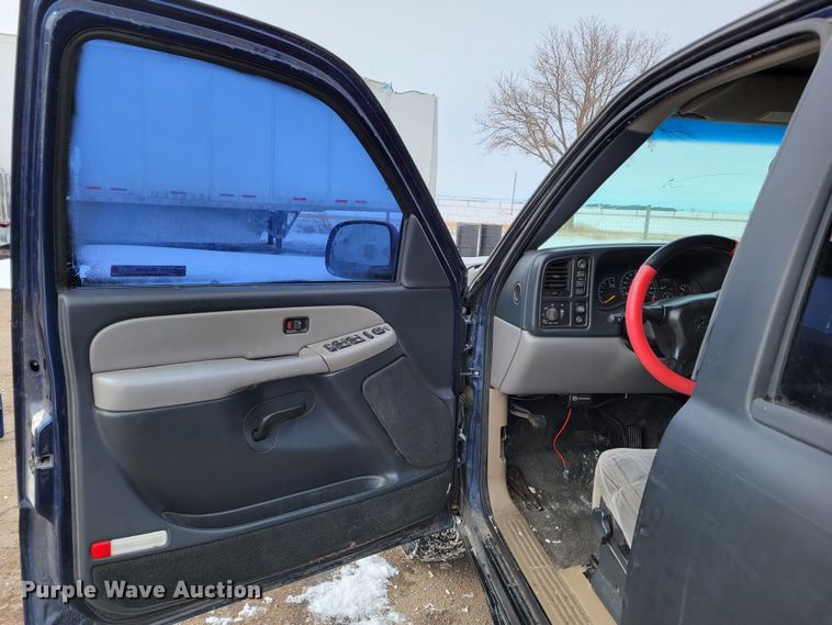 image for item MC9540 2001 Chevrolet Tahoe  SUV