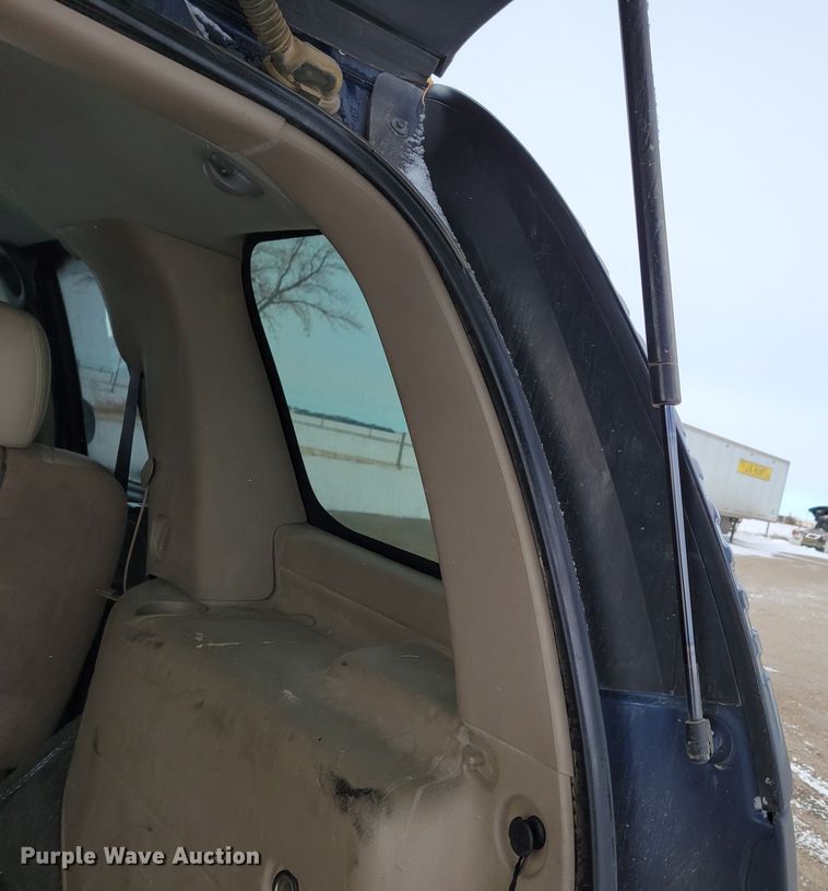 image for item MC9540 2001 Chevrolet Tahoe  SUV