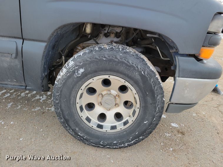 image for item MC9540 2001 Chevrolet Tahoe  SUV