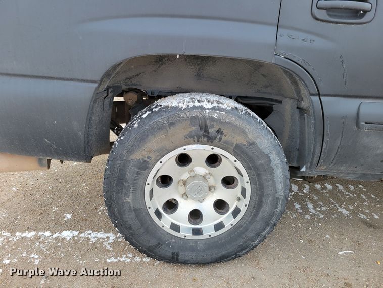 image for item MC9540 2001 Chevrolet Tahoe  SUV