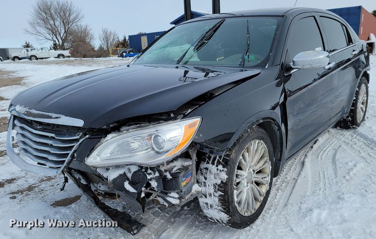 image for item MC9541 2011 Chrysler 200