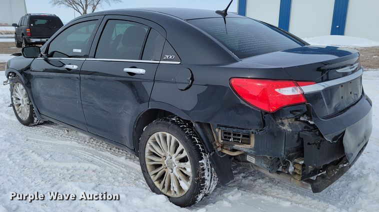 image for item MC9541 2011 Chrysler 200