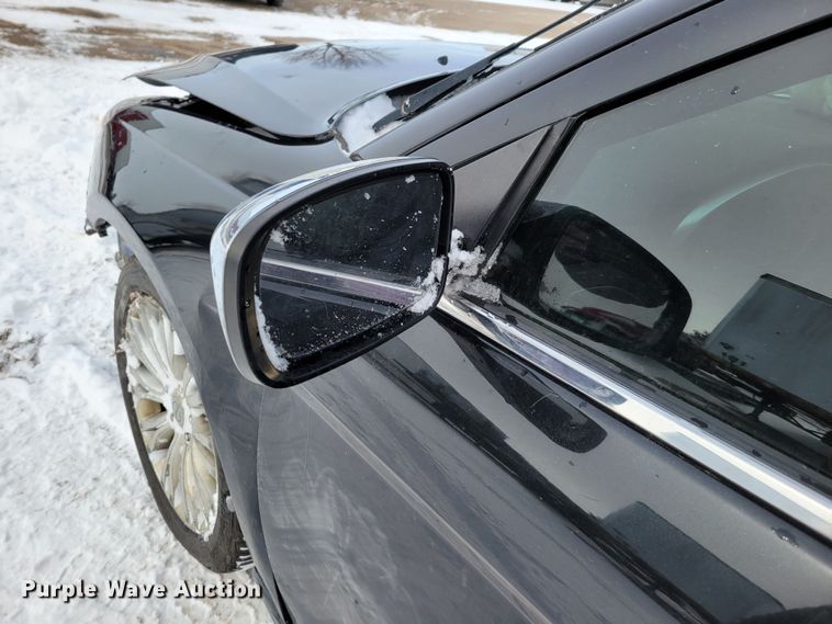 image for item MC9541 2011 Chrysler 200