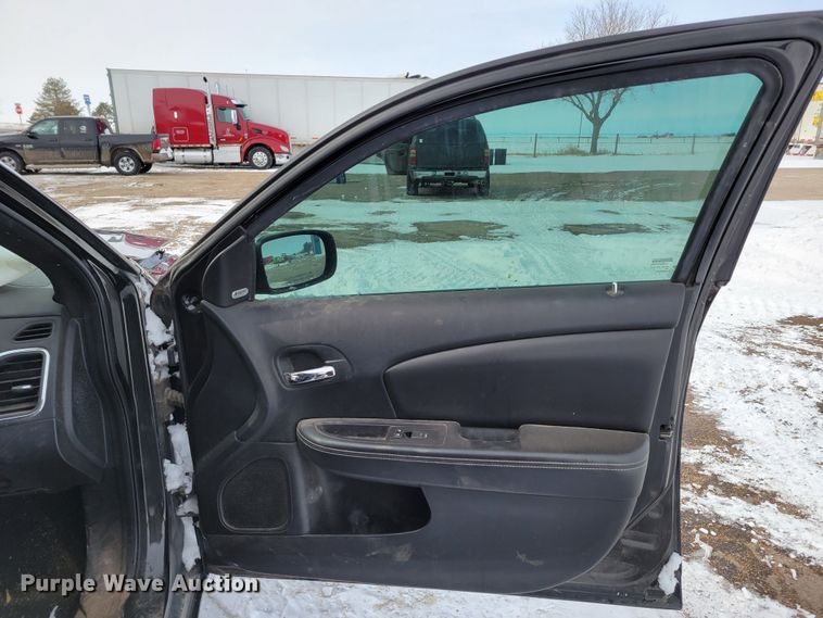 image for item MC9541 2011 Chrysler 200