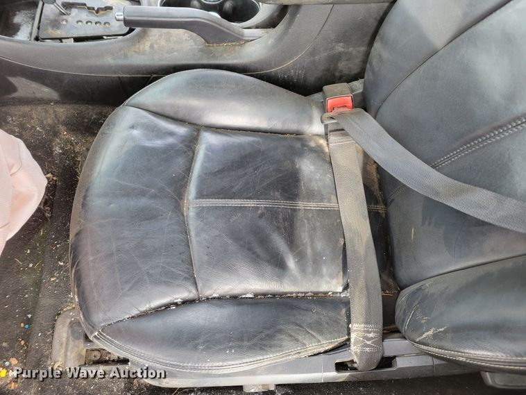 image for item MC9541 2011 Chrysler 200